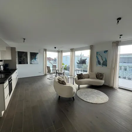 Penthouse Im Herzen Von Appartamento *