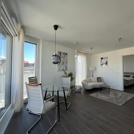 شقة Penthouse Im Herzen Von